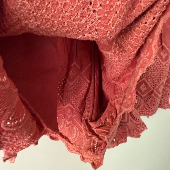 Free People Coral Orange Eyelet Embroidered Pleated Shorts Size 2 - Picture 6 of 10